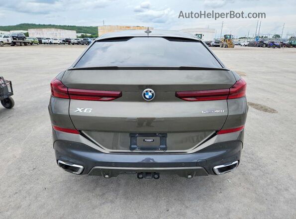 5UXCY4C07M9D83172 2021 BMW X6 Green Vista trasera