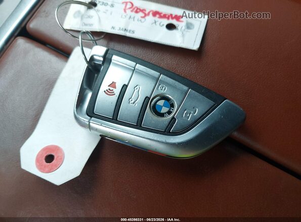 5UXCY4C09M9E23929 2021 BMW X6 Black Widok deski rozdzielczej