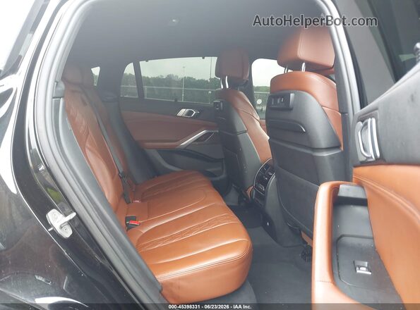 5UXCY4C09M9E23929 2021 BMW X6 Black Widok naklejki z numerem VIN