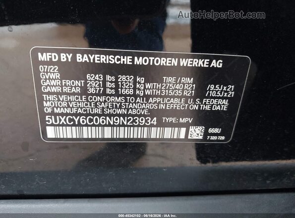 5UXCY6C06N9N23934 2022 BMW X6 Black Vista del compartimento del motor
