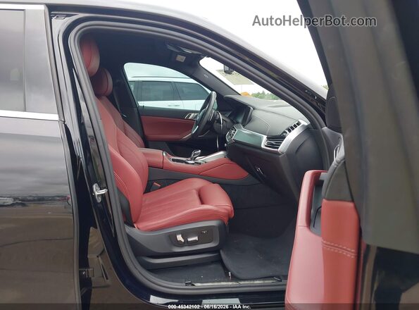 5UXCY6C06N9N23934 2022 BMW X6 Black Vista interior delantera