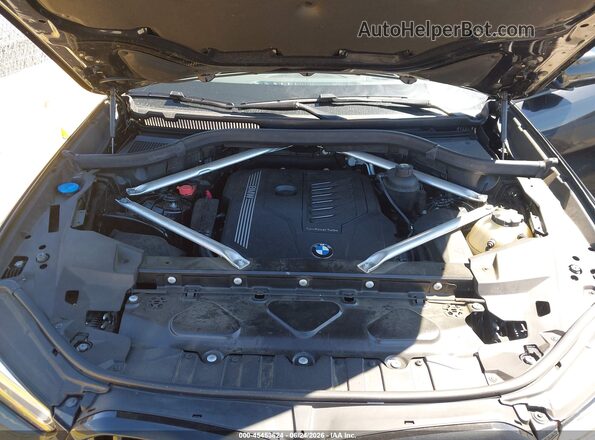 5UXCY6C0XL9D51357 2020 BMW X6 Black Widok z tyłu