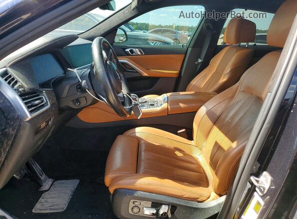 5UXCY8C02N9M16259 2022 BMW X6 Black Вид салону спереду