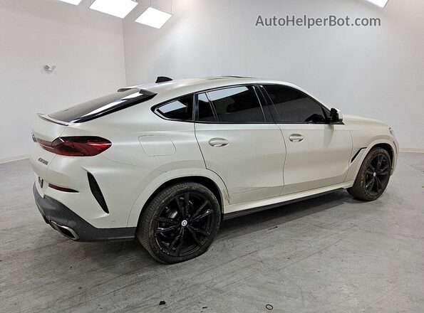 5UXCY8C04M9E21187 2021 BMW X6 White Tył prawy