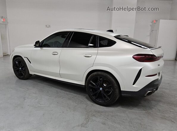 5UXCY8C04M9E21187 2021 BMW X6 White 