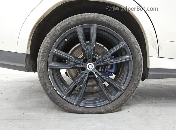5UXCY8C04M9E21187 2021 BMW X6 White 