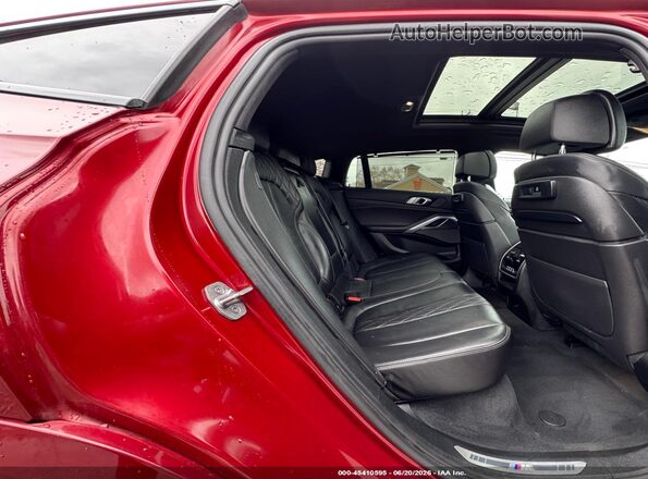 5UXCY8C09M9E51267 2021 BMW X6 Red Widok z przodu