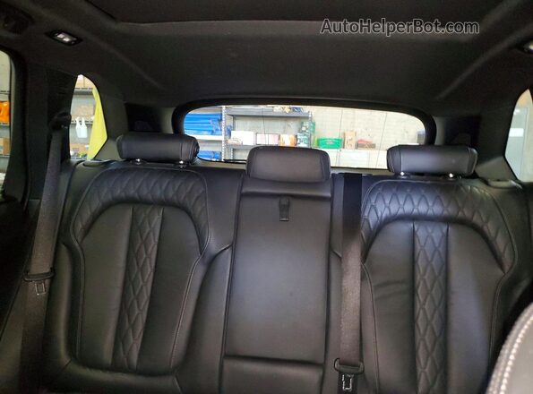5UXJU2C56KLN64800 2019 BMW X5 Blue Вид задніх сидінь
