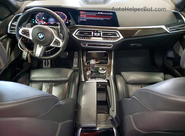 5UXJU2C56KLN64800 2019 BMW X5 Blue Вид панелі приладів
