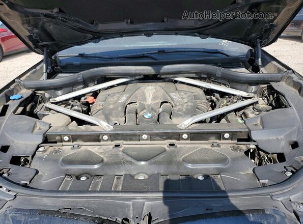 5UXJU2C59KLN49790 2019 BMW X5 Blue Vista interior trasera