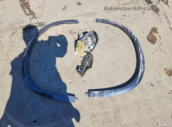 5UXJU4C07M9F17469 2021 BMW X5 Gray Widok naklejki z numerem VIN