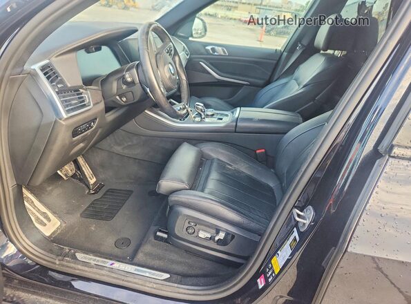 5UXJU4C07N9L72741 2022 BMW X5 Blue Front interior view
