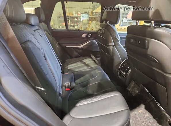 5UXJU4C0XLLE45796 2020 BMW X5 Black უკანა სავარძლების ხედი