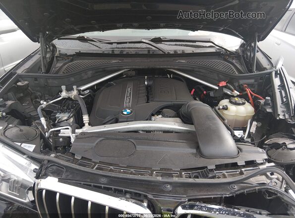 5UXKR0C32H0V84562 2017 BMW X5 Black Հետևի տեսք