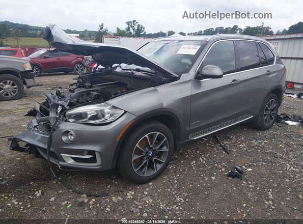 5UXKR0C33H0V71528 2017 BMW X5 Silver Передня ліва чверть