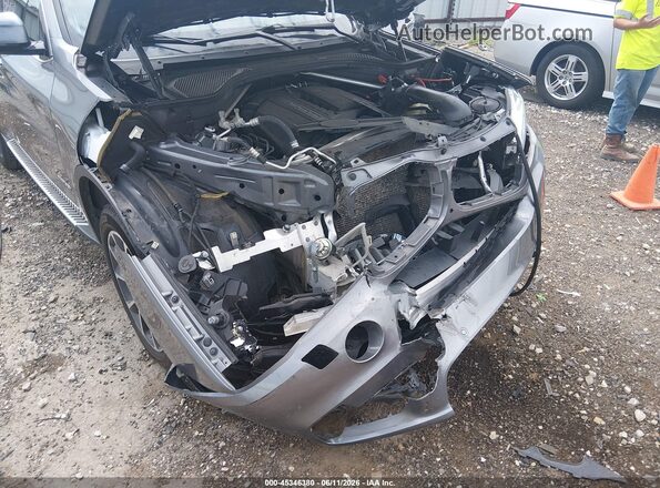 5UXKR0C33H0V71528 2017 BMW X5 Silver Вид спереду