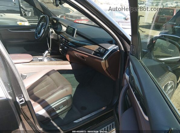 5UXKR0C36H0V73225 2017 BMW X5 Black Front interior view