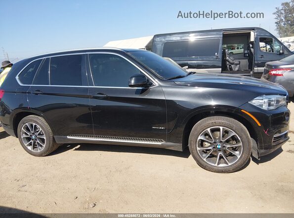 5UXKR0C36H0V73225 2017 BMW X5 Black Rear interior view