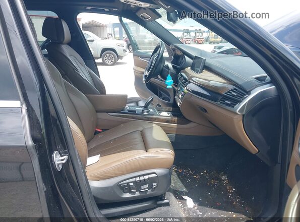 5UXKR0C39H0V76894 2017 BMW X5 Black წინა სალონის ხედი