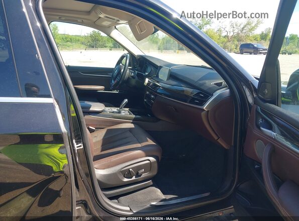 5UXKR0C50J0X96898 2018 BMW X5 Black Widok wnętrza z przodu