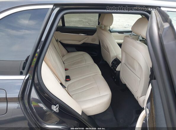5UXKR0C51G0S88397 2016 BMW X5 Gray VIN sticker view