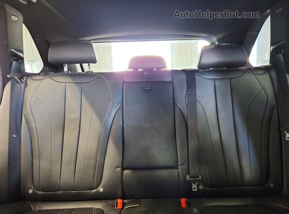 5UXKR0C52J0X98264 2018 BMW X5 Tan Widok tylnych siedzeń