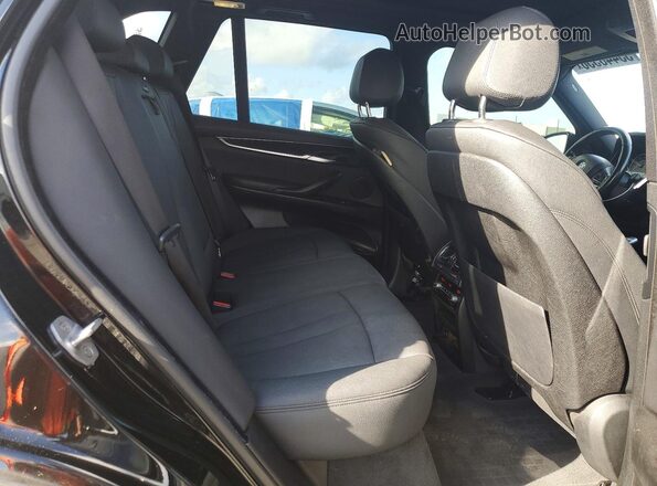5UXKR0C52J0X99477 2018 BMW X5 Black Սալոնի հետևի տեսք