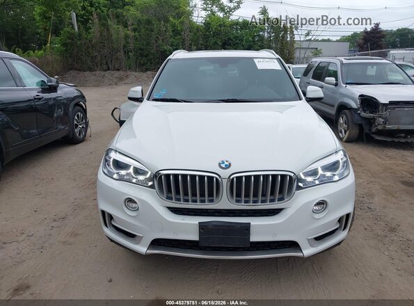 5UXKR0C53JL075554 2018 BMW X5 White უკანა სალონის ხედი