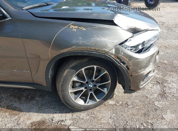 5UXKR0C55J0X88604 2018 BMW X5 Black 