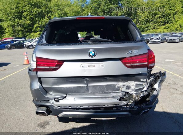 5UXKR0C56JL072437 2018 BMW X5 Black წინა ხედი