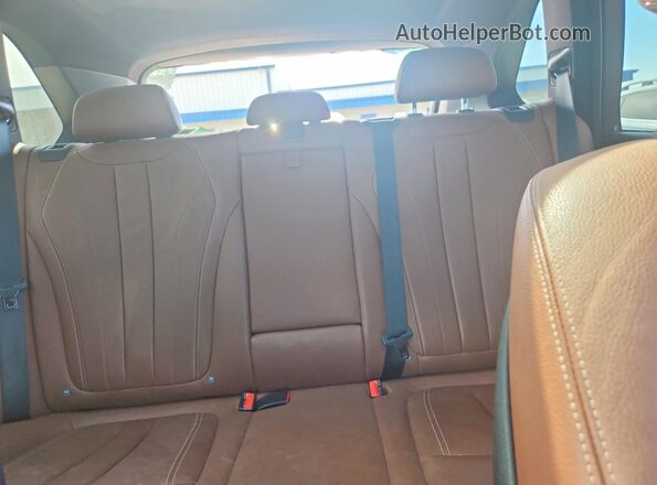 5UXKR0C5XJ0X92258 2018 BMW X5 Черный Вид задних сидений