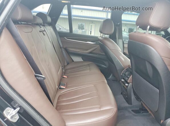 5UXKR2C32H0X03870 2017 BMW X5 Black Rear interior view