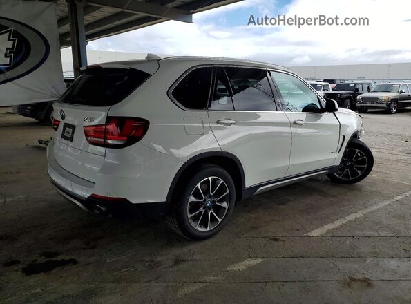5UXKR2C32H0X04646 2017 BMW X5 White Задня права чверть