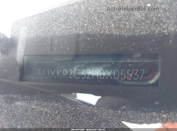 5UXKR2C32H0X05537 2017 BMW X5 Синий Вид подкапотного пространства