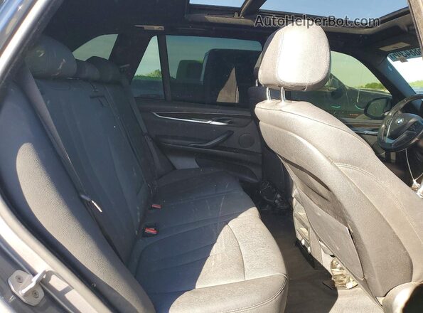 5UXKR2C34H0U21875 2017 BMW X5 Charcoal Vista interior trasera