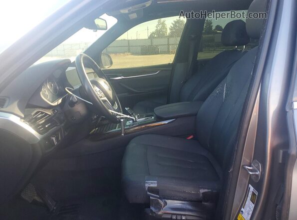 5UXKR2C34H0U21875 2017 BMW X5 Charcoal Vista interior delantera