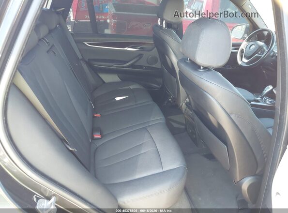 5UXKR2C34H0U22184 2017 BMW X5 Black VIN კოდის სტიკერის ხედი