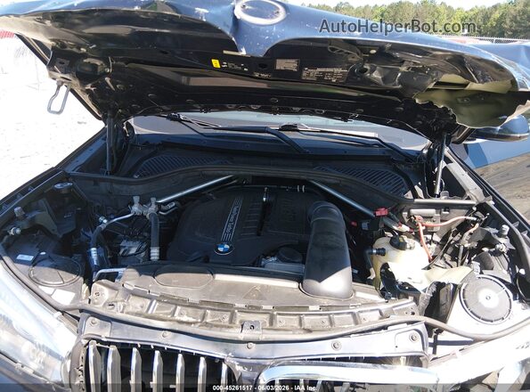 5UXKR2C36H0X06691 2017 BMW X5 Blue Rear view