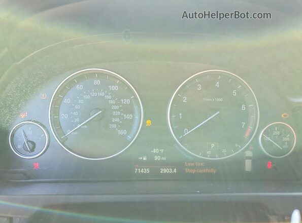 5UXKR2C39H0W43389 2017 BMW X5 Silver Instrument cluster view