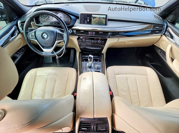 5UXKR2C39H0X05678 2017 BMW X5 Синий Вид панели приборов