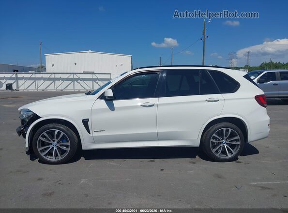 5UXKR2C50G0H42086 2016 BMW X5 White 360 interior view