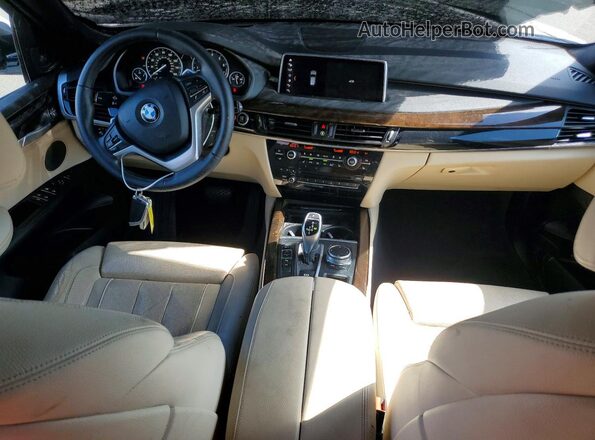 5UXKR2C52J0Z16129 2018 BMW X5 White Widok deski rozdzielczej