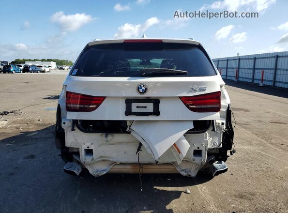 5UXKR2C52J0Z16129 2018 BMW X5 White Widok z tyłu