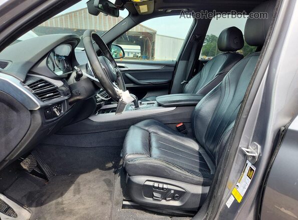5UXKR2C54G0R72565 2016 BMW X5 Silver Вид салону спереду