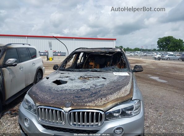 5UXKR2C58J0Z14157 2018 BMW X5 Silver წინა ხედი