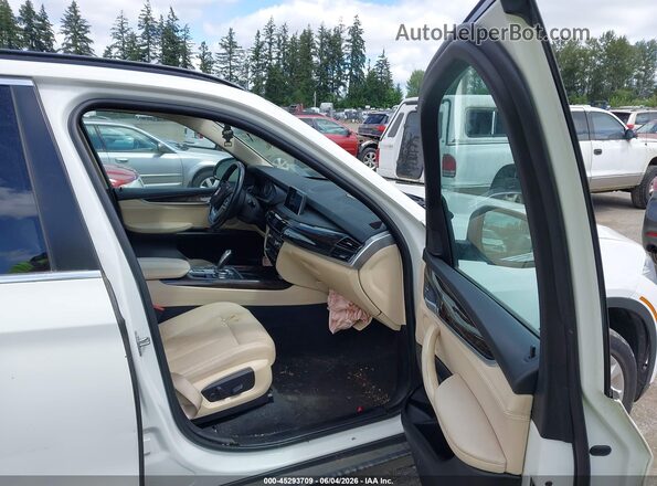 5UXKR2C5XG0H41723 2016 BMW X5 White Սալոնի դիմացի տեսք