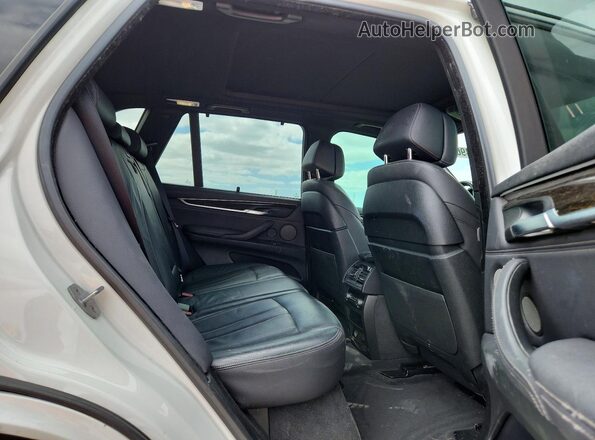 5UXKR6C53JL080269 2018 BMW X5 White 