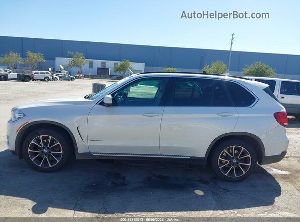 5UXKS4C51G0N14238 2016 BMW X5 White 360 interior view