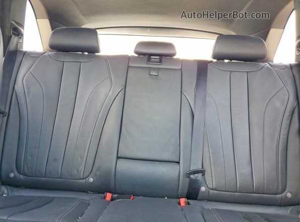 5UXKT0C33H0V97774 2017 BMW X5 Белый Вид задних сидений