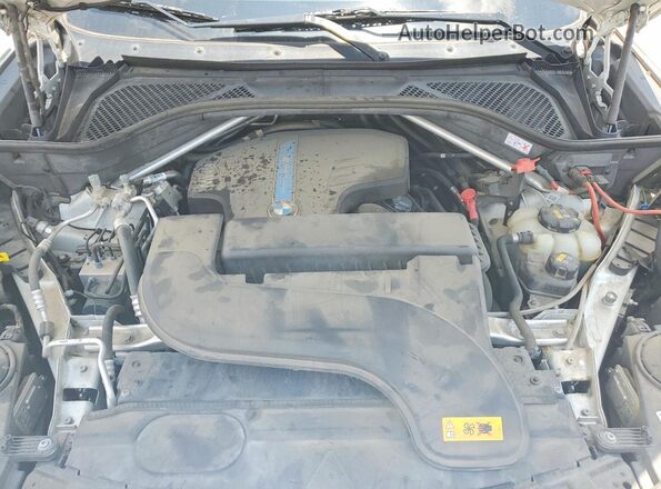 5UXKT0C33H0V97774 2017 BMW X5 Белый Вид подкапотного пространства